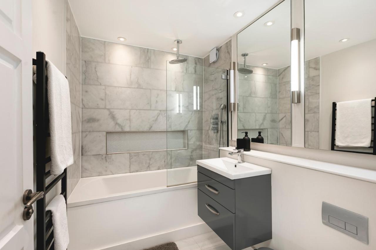 Penthousestays Chelsea - Luxury 2 Bedroom Apartment W/King Bed - Near King'S Road Londra Dış mekan fotoğraf